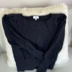 Puffy sleeve black sweatshirt